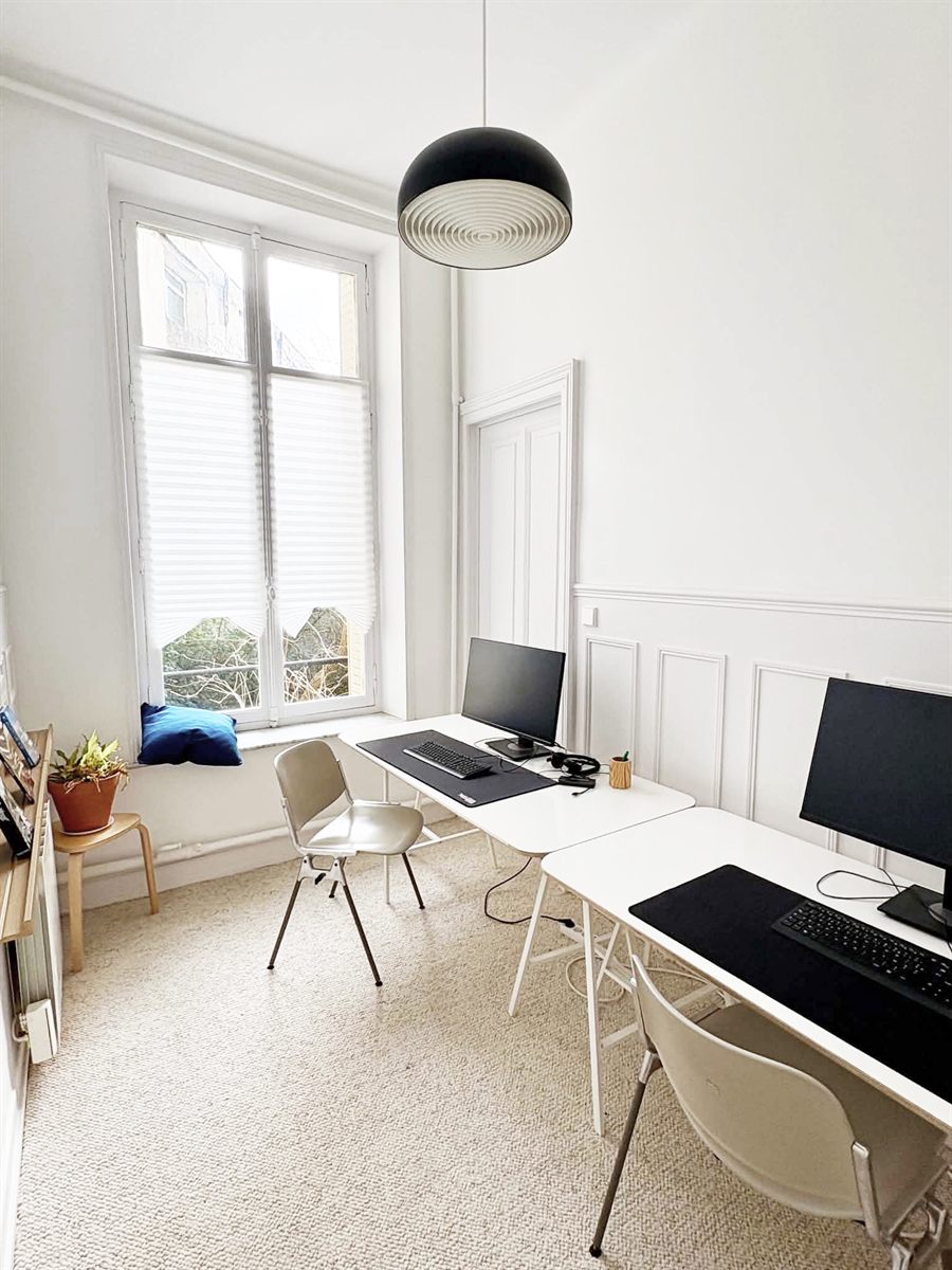 Bureau privé pour 2 personnes disponible au coworking Le Kagibi, Nancy